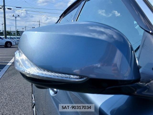 Nissan SKYLINE 2019-05 8101910-28