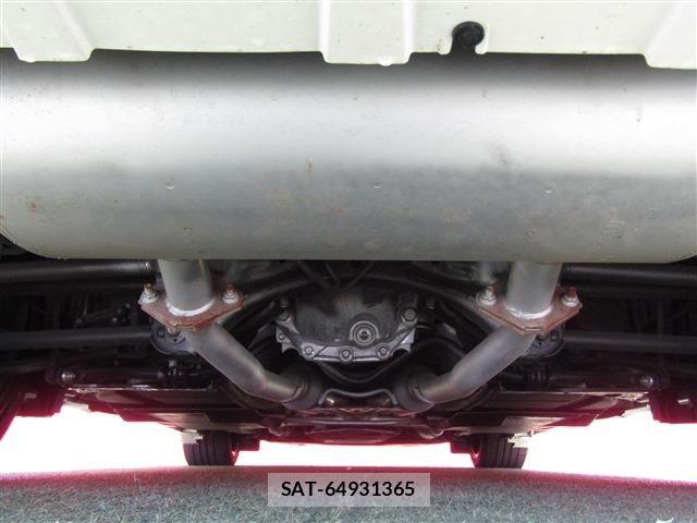 Nissan SKYLINE 2025-06 8101908-27
