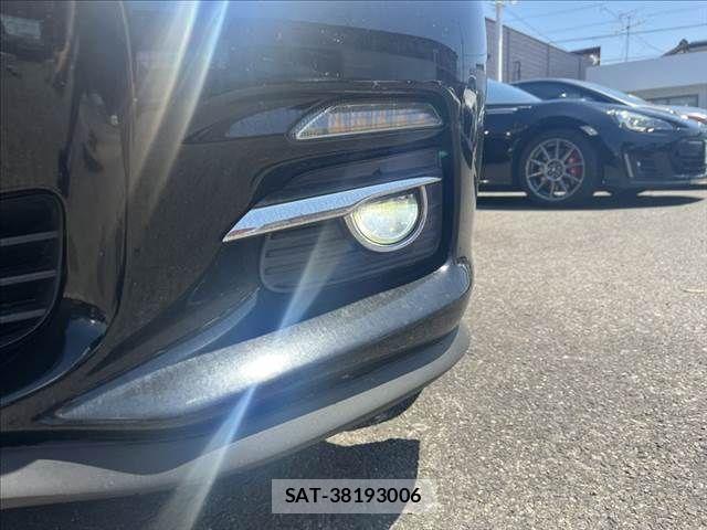 Nissan SKYLINE 2015-06 8210223-11