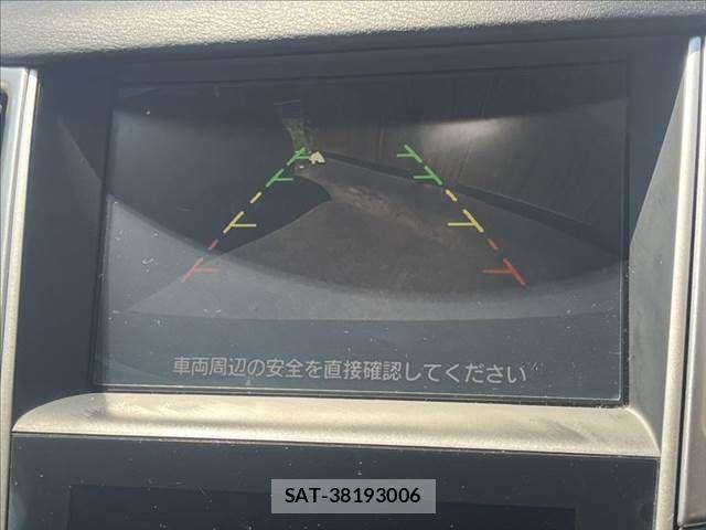 Nissan SKYLINE 2015-06 8210223-5