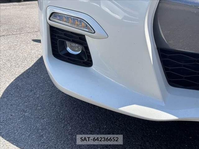 Nissan SKYLINE 2020-01 8210222-25