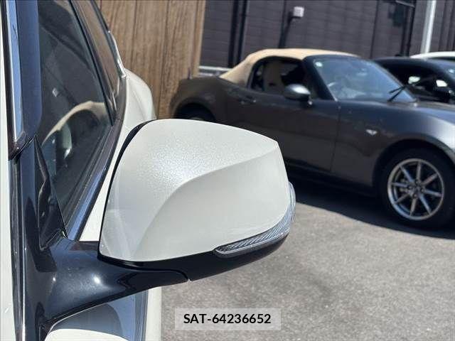 Nissan SKYLINE 2020-01 8210222-26