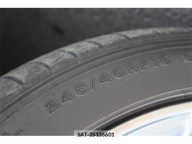 Nissan SKYLINE 2020-01 8210221-27