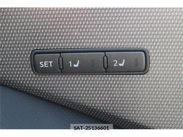 Nissan SKYLINE 2020-01 8210221-4