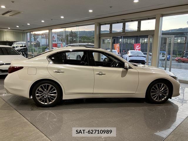 Nissan SKYLINE 2022-04 8210220-13