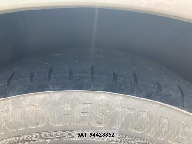 Nissan SKYLINE 2003-07 8231780-7