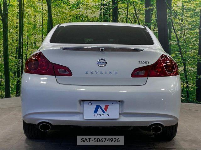 Nissan SKYLINE 2011-05 8246705-14