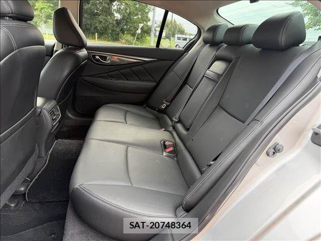 Nissan SKYLINE 2016-02 8337897-9