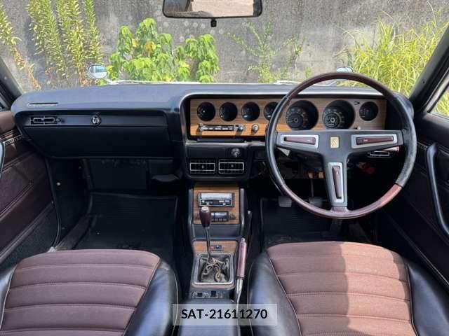 Nissan SKYLINE 1973-11 8368727-2