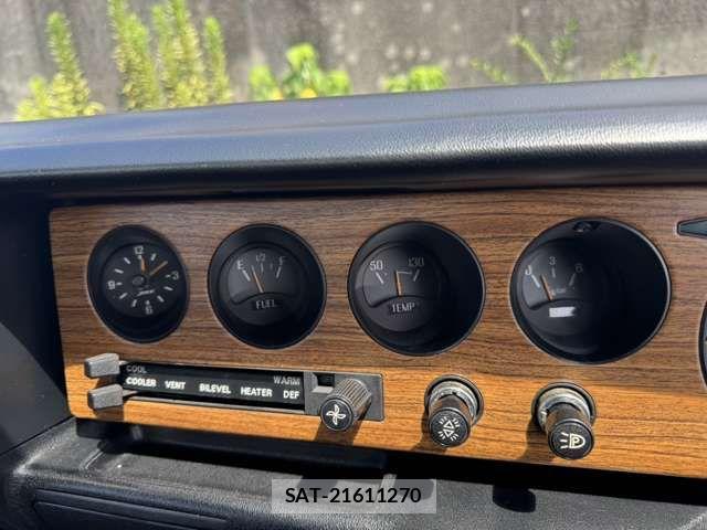 Nissan SKYLINE 1973-11 8368727-5
