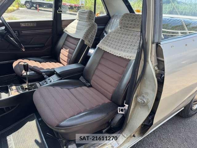 Nissan SKYLINE 1973-11 8368727-6