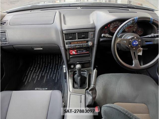 Nissan SKYLINE 2000-02 8414978-1