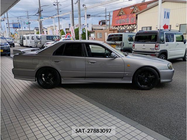 Nissan SKYLINE 2000-02 8414978-3