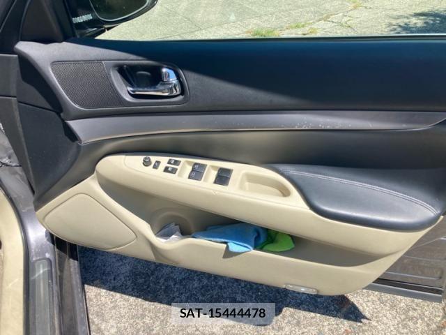 Nissan SKYLINE 2012-12 8414989-11