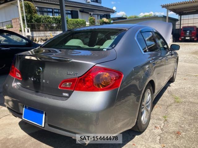 Nissan SKYLINE 2012-12 8414989-3