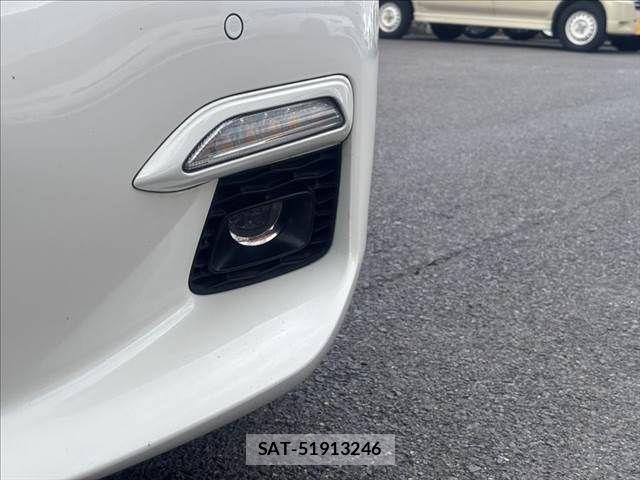 Nissan SKYLINE 2019-09 8414980-23