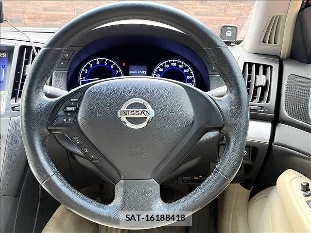 Nissan SKYLINE 2013-11 8414988-13