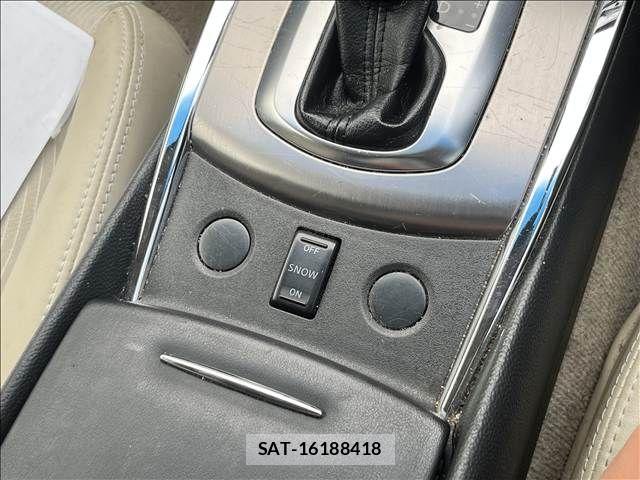 Nissan SKYLINE 2013-11 8414988-28