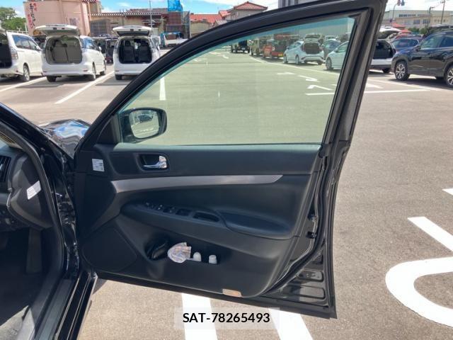 Nissan SKYLINE 2011-10 8414992-10