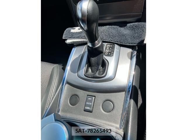 Nissan SKYLINE 2011-10 8414992-16