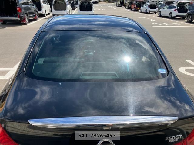 Nissan SKYLINE 2011-10 8414992-22