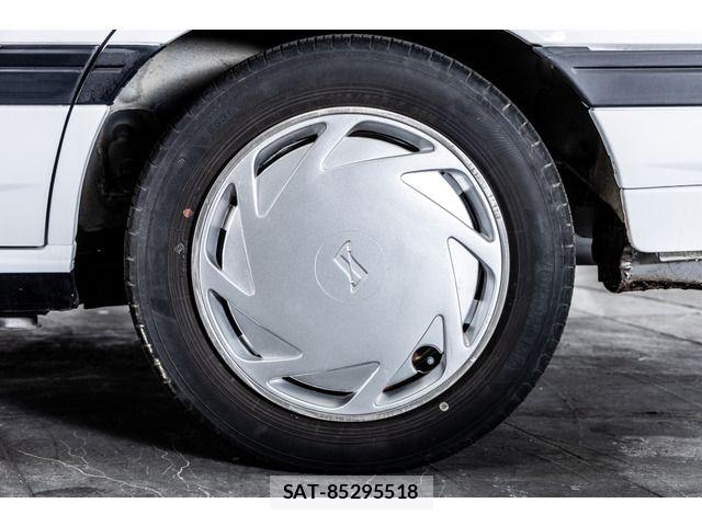 Nissan SKYLINE 1988-11 8527384-19
