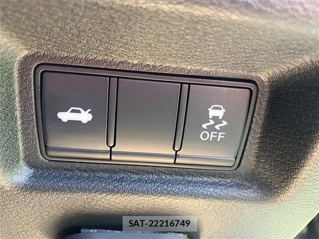 Nissan SKYLINE 2021-02 8563553-26