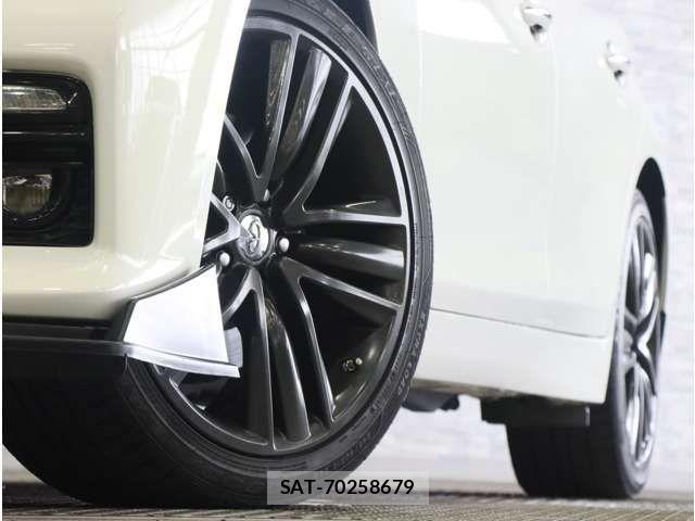 Nissan SKYLINE 2015-02 8563551-18