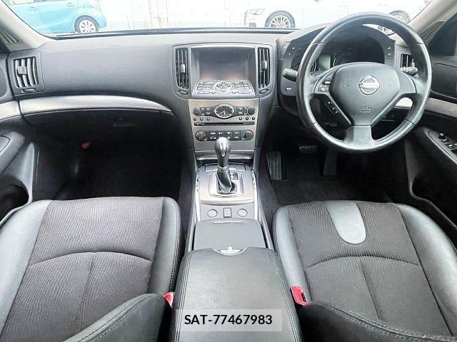 Nissan SKYLINE 2014-01 8563552-1