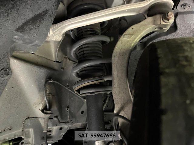Nissan SKYLINE 2014-06 8628908-19