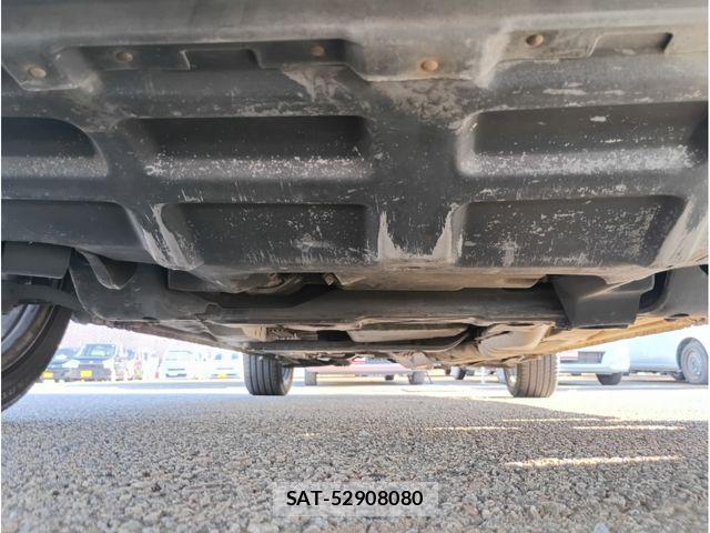 Nissan SKYLINE 2000-04 8661607-14