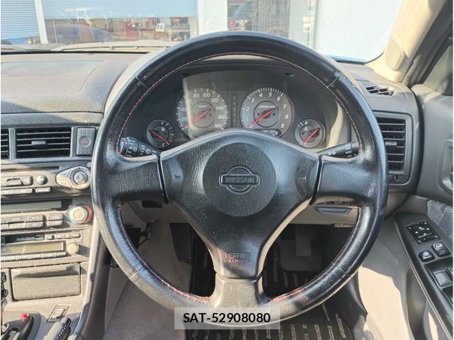 Nissan SKYLINE 2000-04 8661607-3