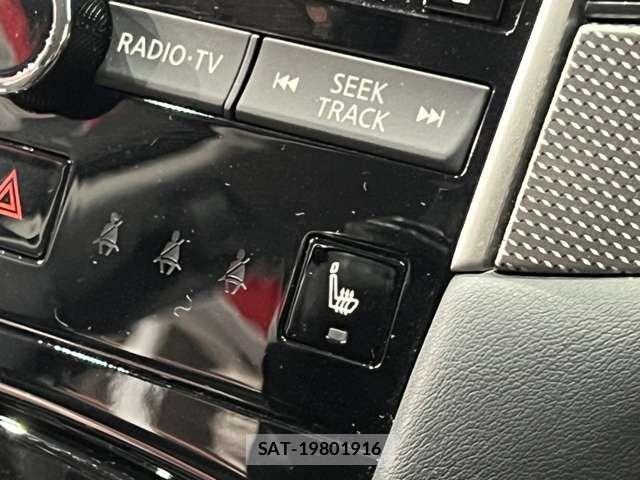 Nissan SKYLINE 2014-12 8686570-8