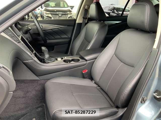 Nissan SKYLINE 2018-10 8686568-12