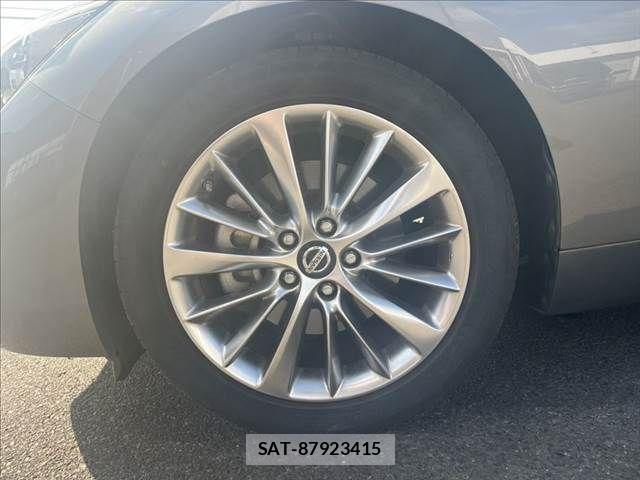 Nissan SKYLINE 2020-04 8686567-12