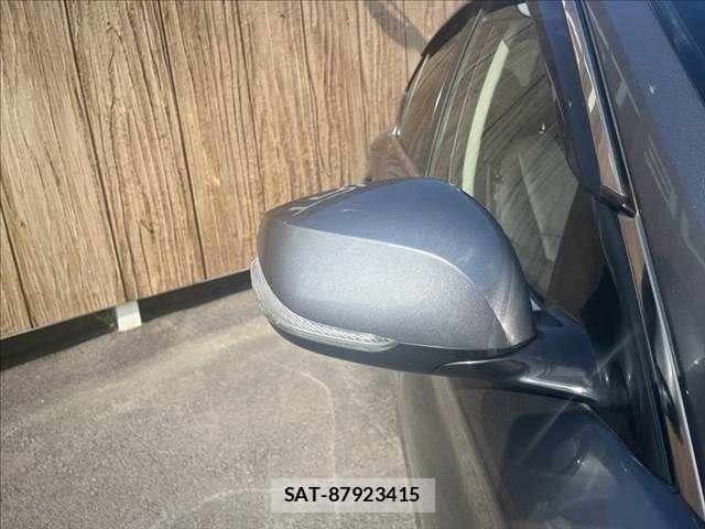 Nissan SKYLINE 2020-04 8686567-25
