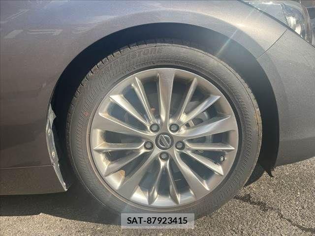 Nissan SKYLINE 2020-04 8686567-26