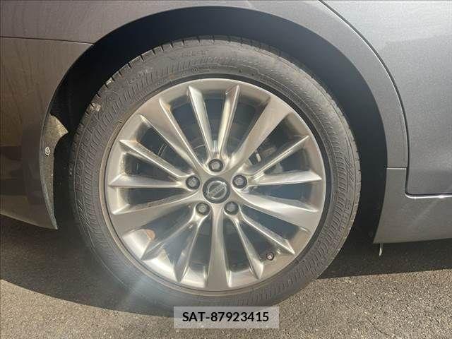 Nissan SKYLINE 2020-04 8686567-27