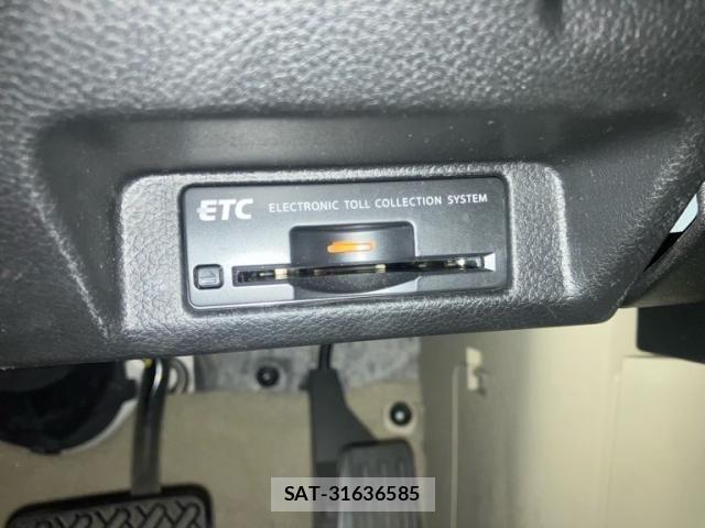 Nissan SKYLINE 2011-09 8797497-19