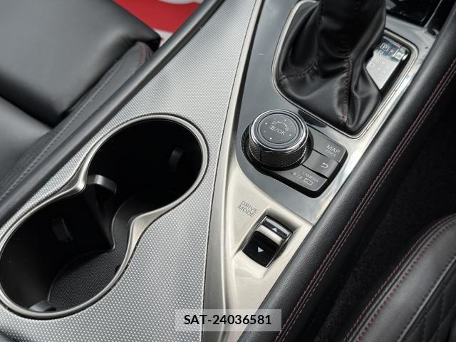 Nissan SKYLINE 2020-11 8831617-26
