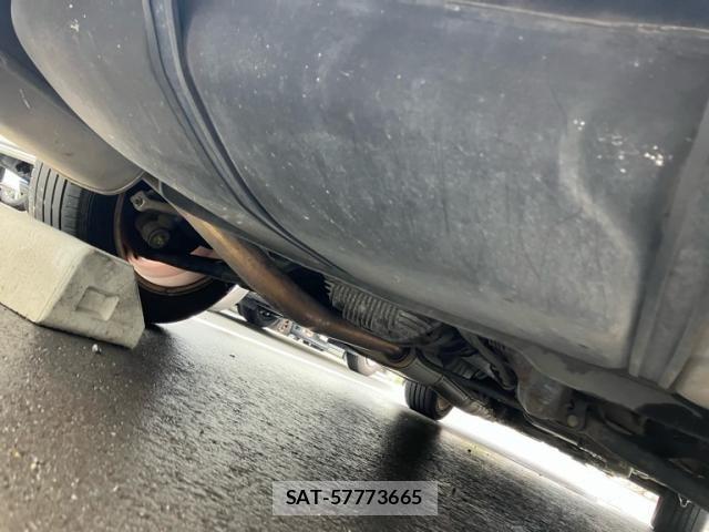 Nissan SKYLINE 1989-09 8831618-16