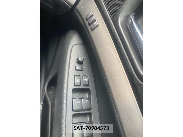 Nissan SKYLINE 2012-02 8831630-20
