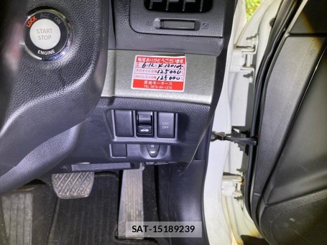 Nissan SKYLINE 2007-10 8831629-11