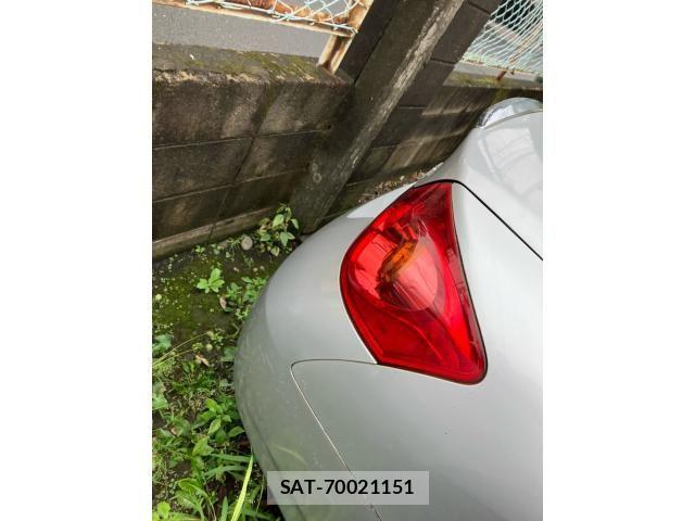 Nissan SKYLINE 2007-09 8831628-9