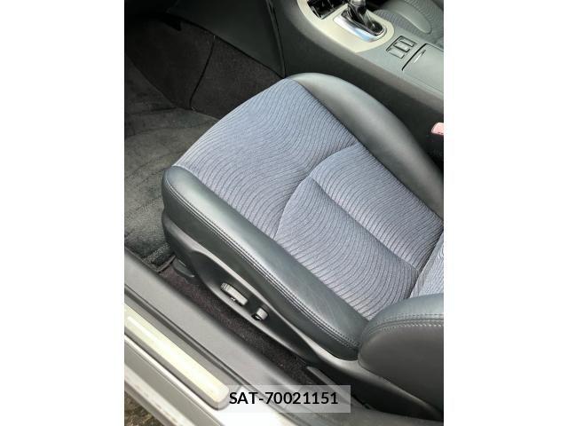 Nissan SKYLINE 2007-09 8831628-19