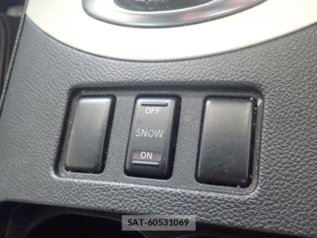 Nissan SKYLINE 2008-11 8872073-18