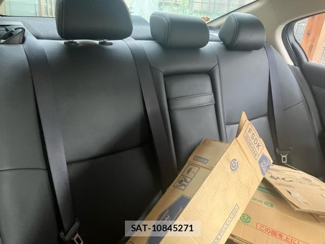 Nissan SKYLINE 2014-09 8882194-19