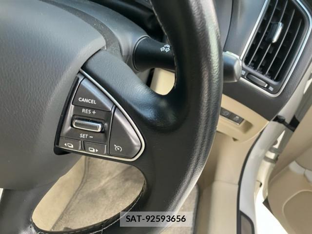 Nissan SKYLINE 2014-06 8882192-12