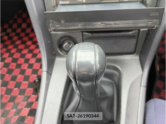 Nissan SKYLINE 2000-06 8884358-13