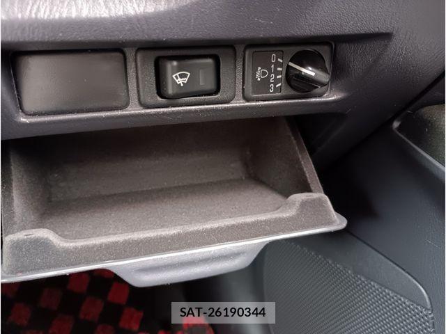 Nissan SKYLINE 2000-06 8884358-17